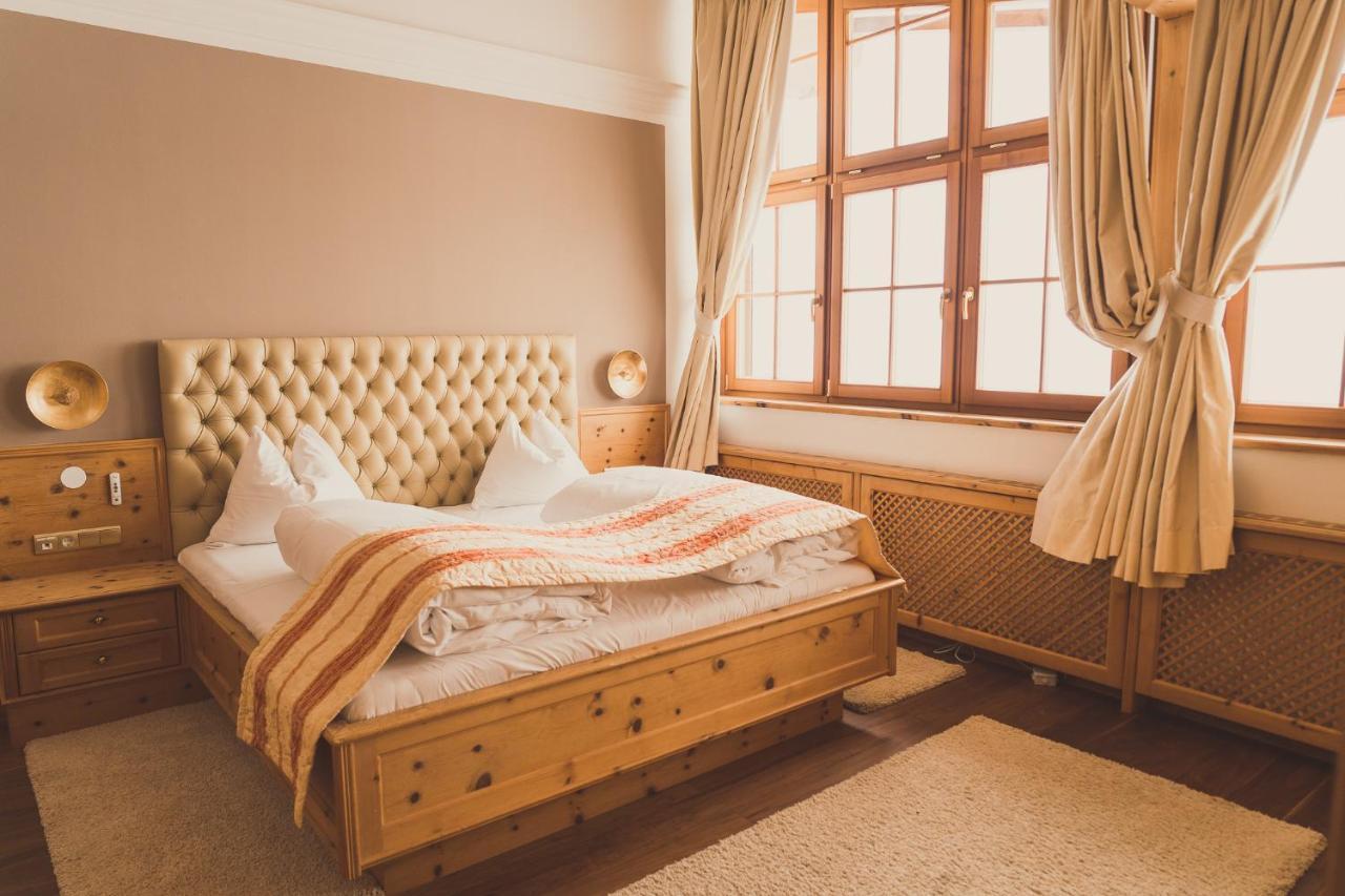 Gartenhotel Maria Theresia هول ان تيرول المظهر الخارجي الصورة