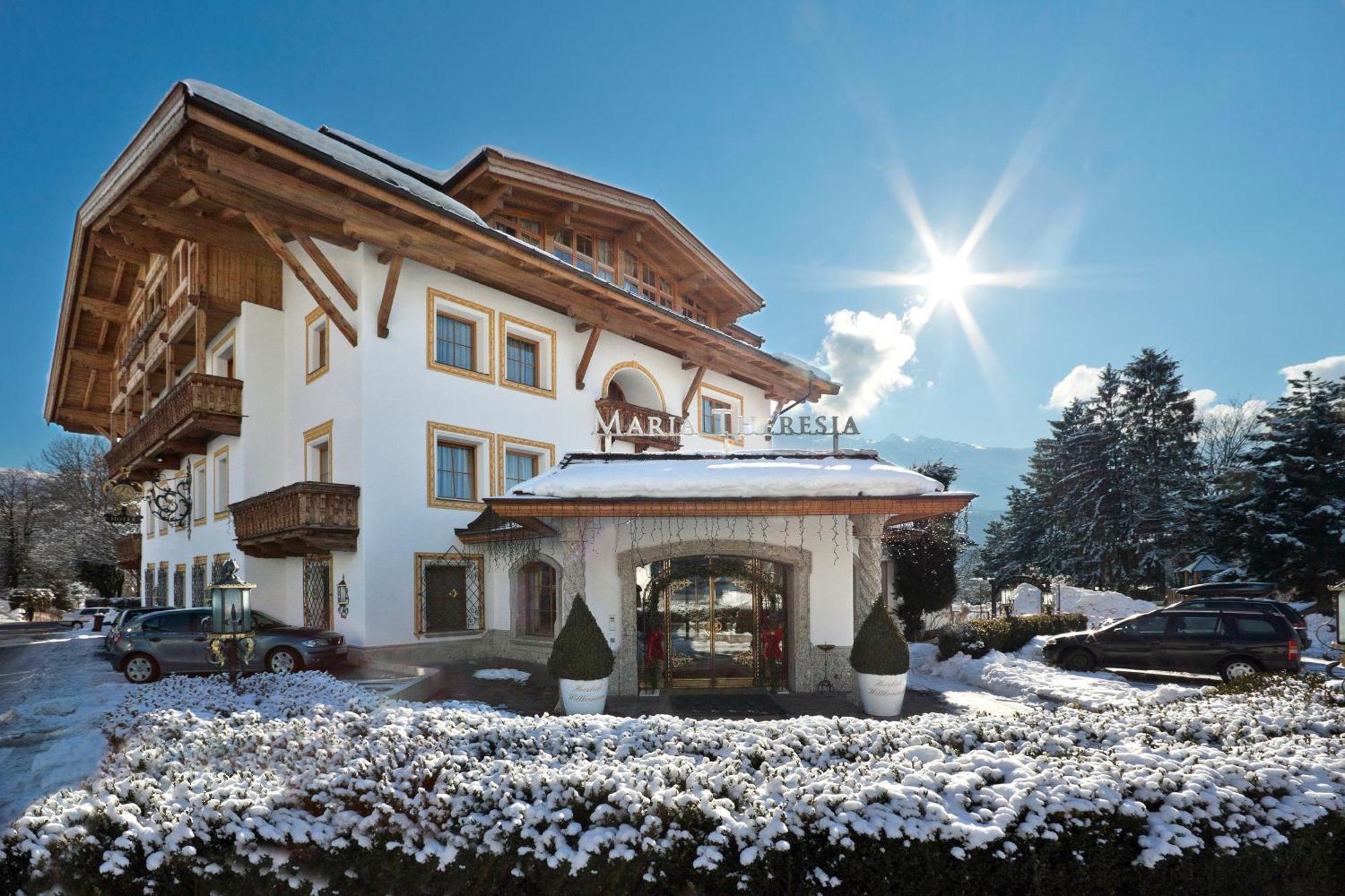 Gartenhotel Maria Theresia هول ان تيرول المظهر الخارجي الصورة