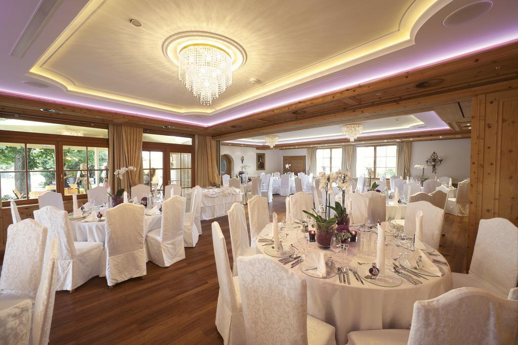 Gartenhotel Maria Theresia هول ان تيرول المظهر الخارجي الصورة